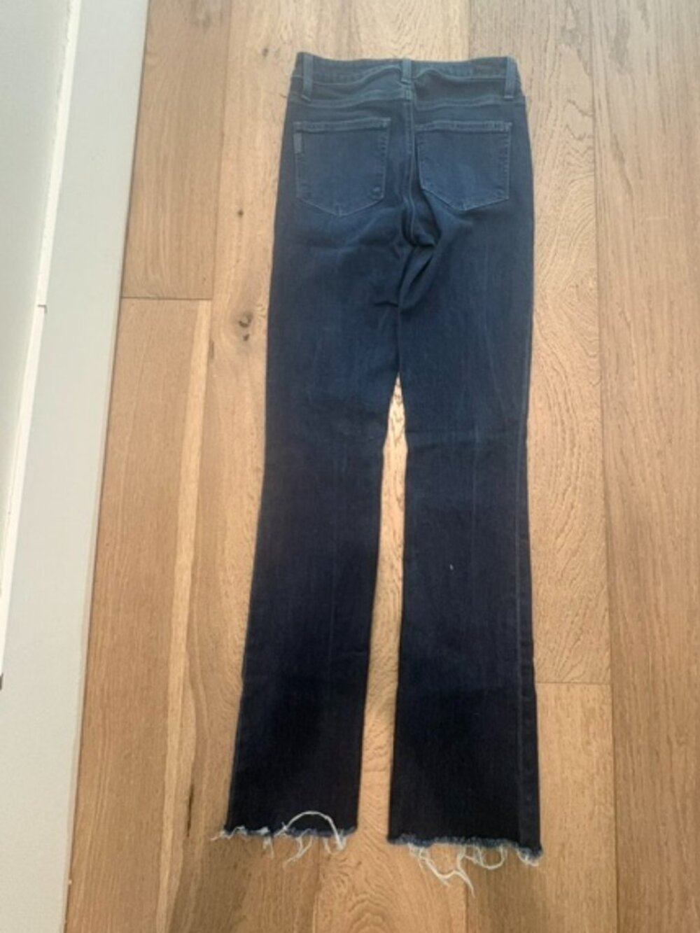 Paige - High Rise Manhattan Size 27 Dark Denim Jeans - Picture 2 of 3